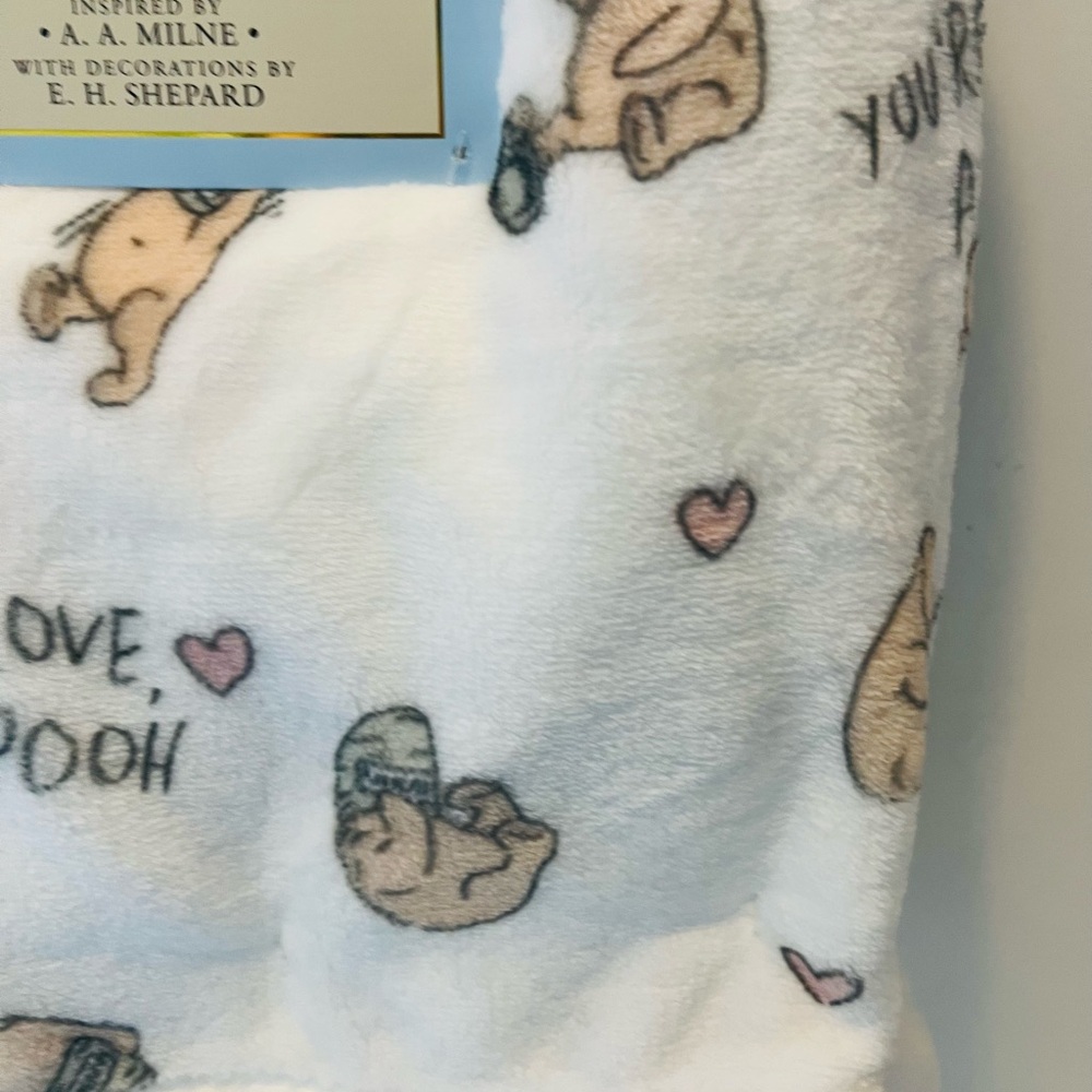 Winnie the Pooh Bear Collection Pooh Baby Blanket Love You're Sweet as Hunny - Picture 5 of 12